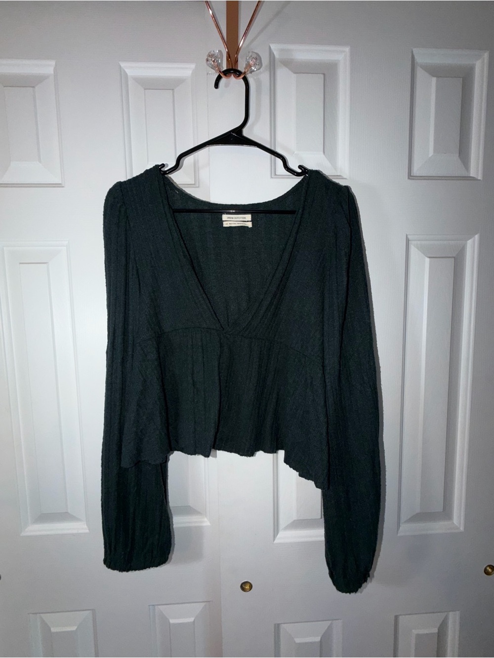 Urban Outfitters Green V-Neck Long Sleeve Tunic Top
